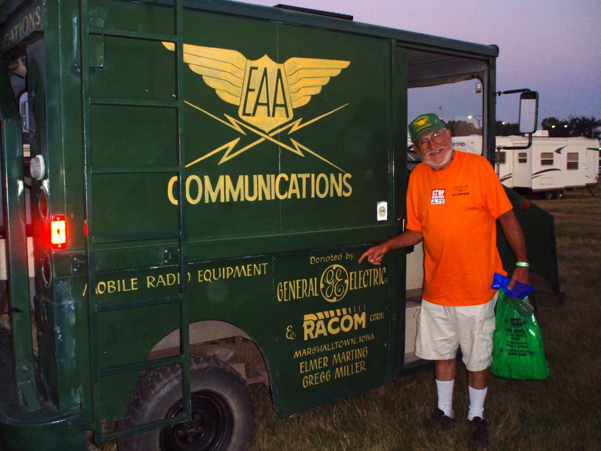 Archie_GreenGang_Volunteer02_FIF_Fall23