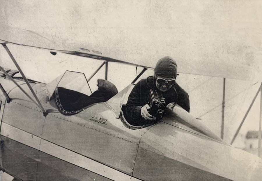 O'Brien shooting from rear seat