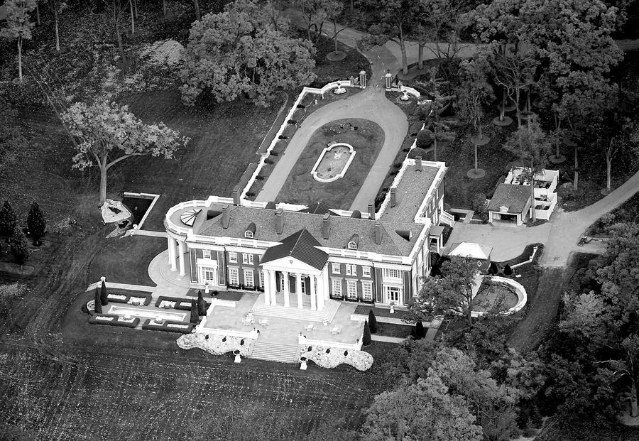 Wadsworth Hall BW