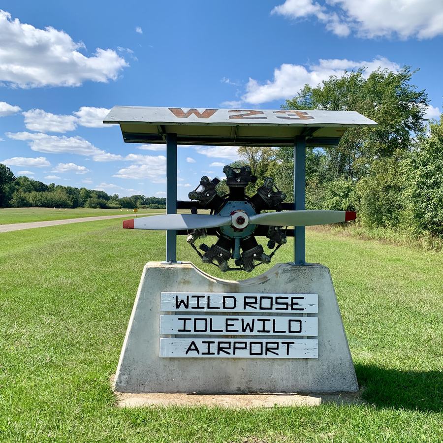Wild Rose Airport Sign
