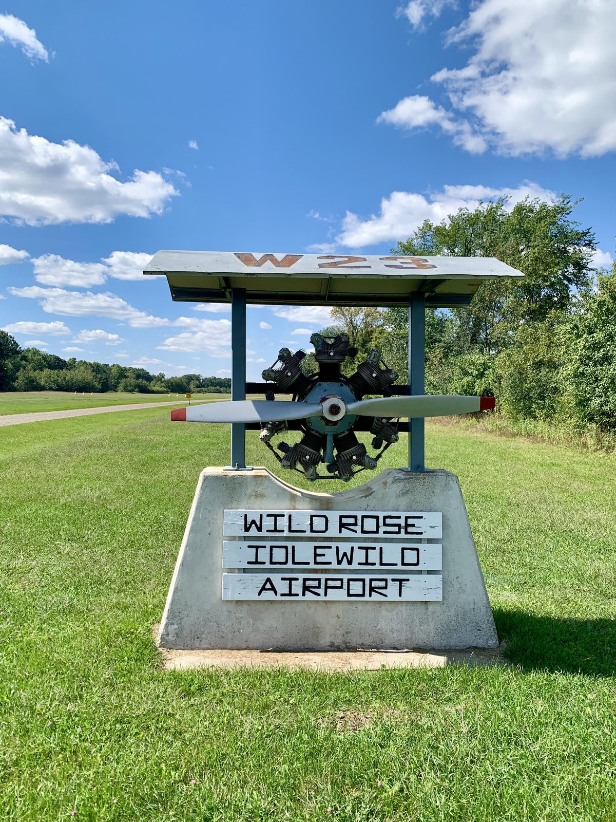 Wild Rose Airport Sign